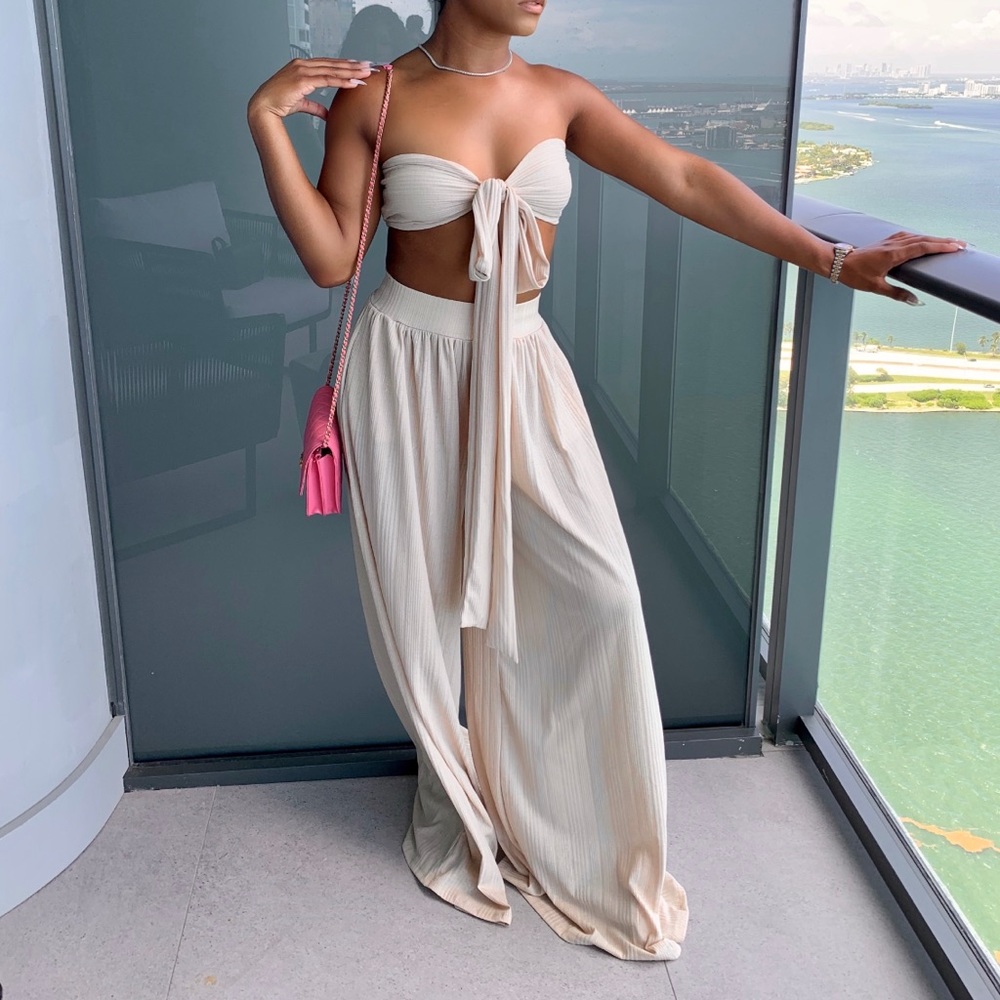 Honolulu set
